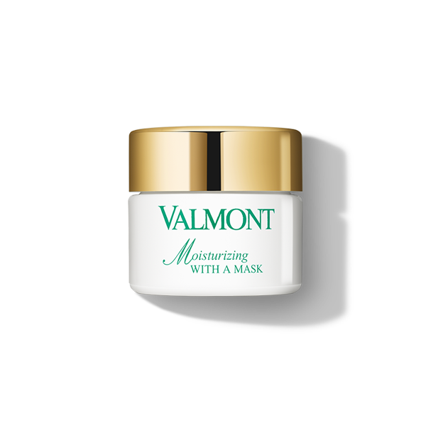 Moisturizing with a mask Instant hydratatie bad